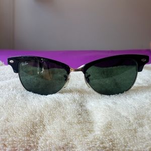 Ray Ban Men's black sunglasses